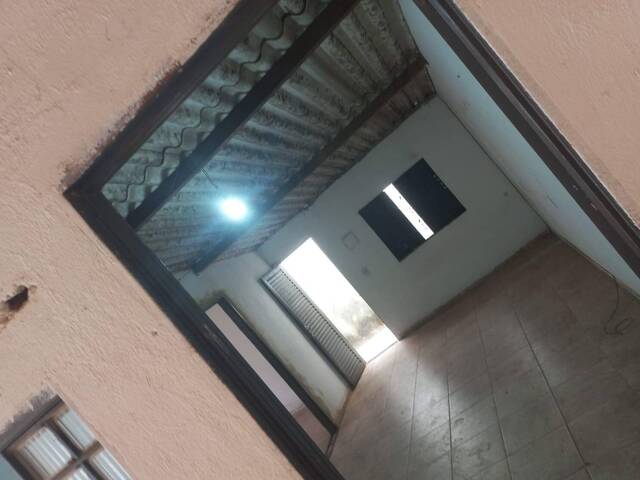 Casa para Venda em Brasília - 4