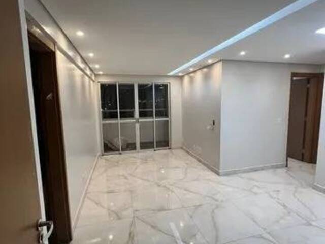 #994 - Apartamento para Venda em Brasília - DF - 2