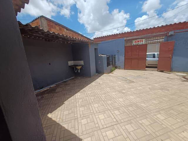 #1042 - Casa para Venda em Brasília - DF - 3