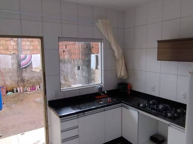 Casa para Venda em Águas Lindas de Goiás - 4