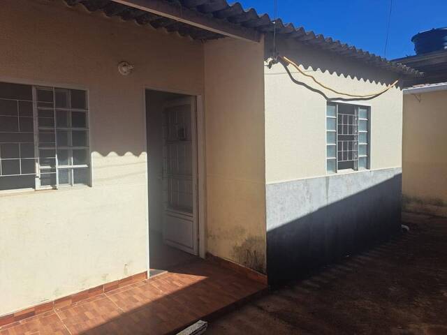 #1085 - Casa para Venda em Brasília - DF
