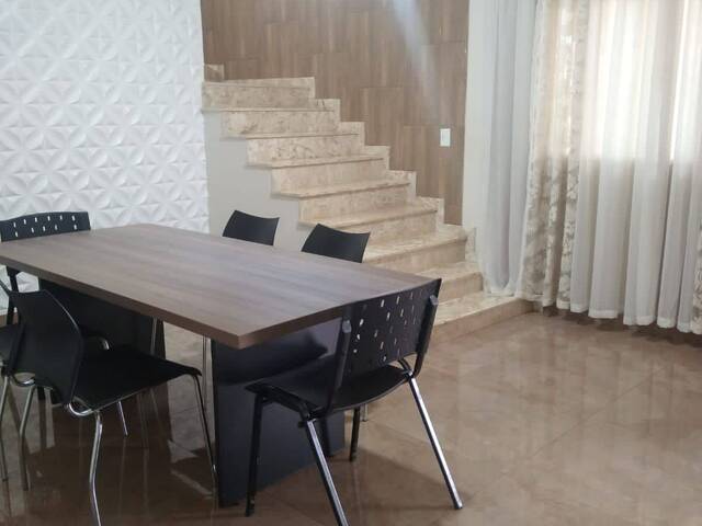 #1098 - Casa para Venda em Brasília - DF