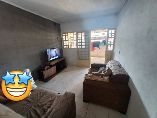 #1100 - Casa para Venda em Brasília - DF