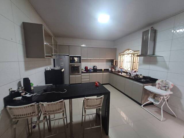 Casa para Venda em Brasília - 4