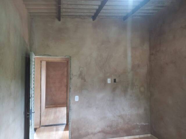 Casa para Venda em Brasília - 4