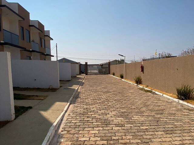 #1175 - Casa para Venda em Águas Lindas de Goiás - GO - 3