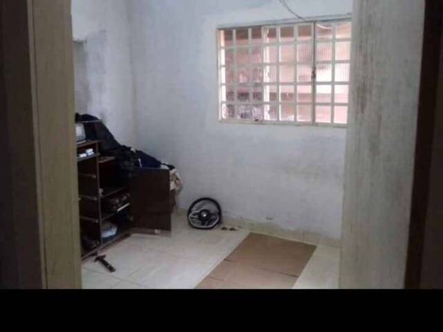 Casa para Venda em Brasília - 4