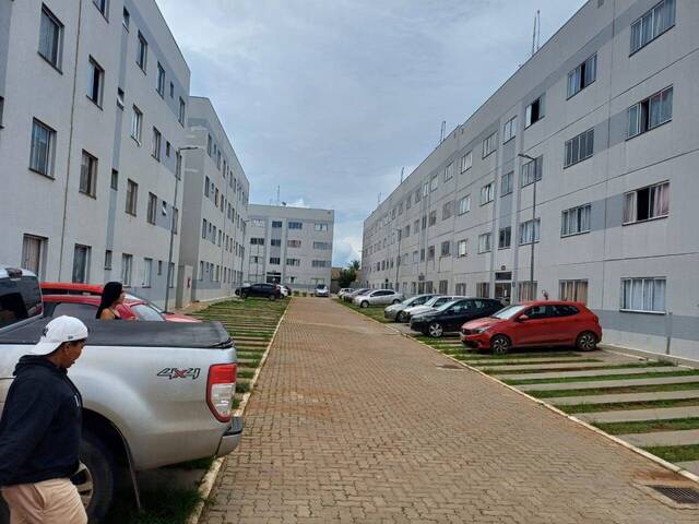 #1316 - Apartamento para Venda em Águas Lindas de Goiás - GO - 2
