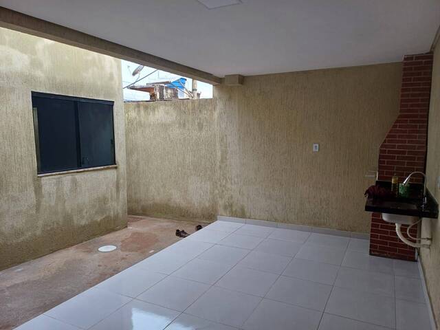 #1335 - Casa para Venda em Brasília - DF - 2