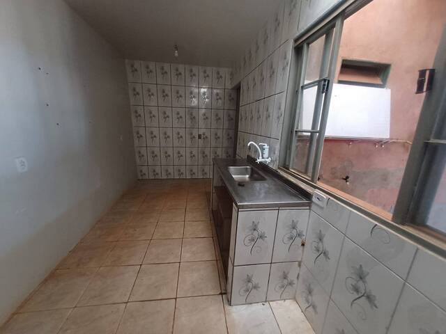 #1366 - Casa para Venda em Brasília - DF - 2