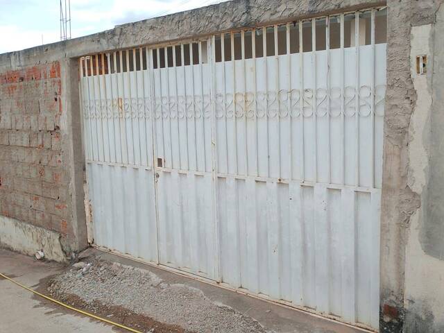 #1397 - Casa para Venda em Águas Lindas de Goiás - GO