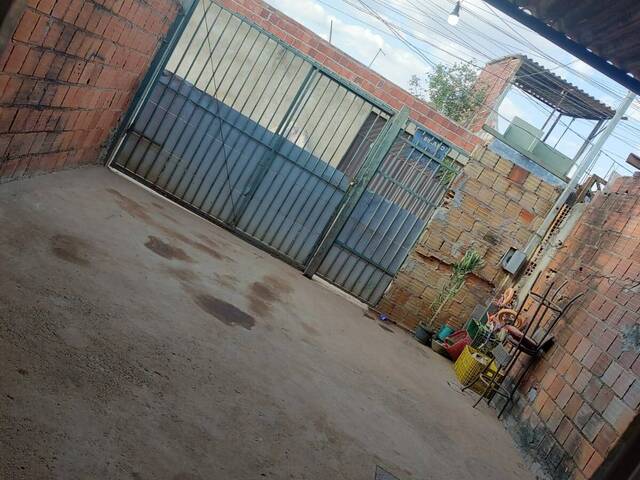 #1408 - Casa para Venda em Ceilandia - DF