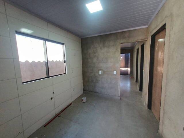 Casa para Venda em Brasília - 4