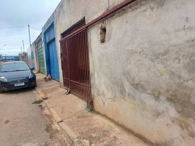 #1450 - Casa para Venda em Ceilandia - DF