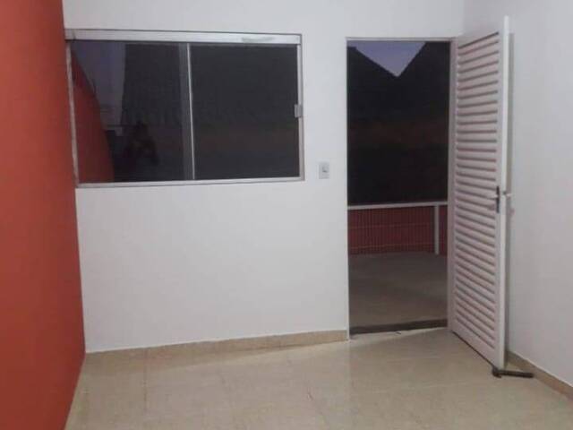 Casa para Venda em Águas Lindas de Goiás - 4