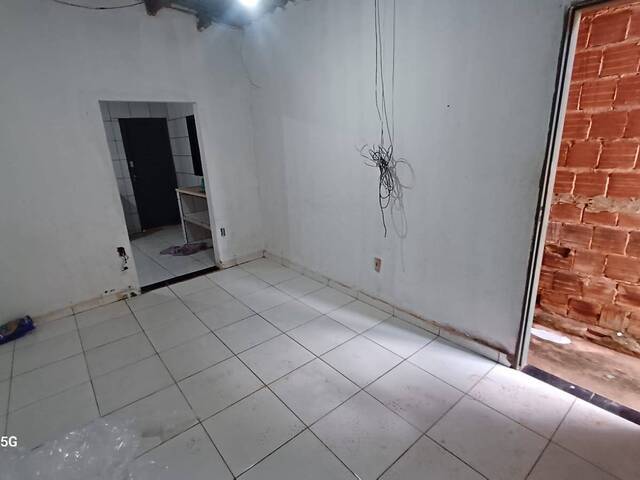 Casa para Venda em Brasília - 4
