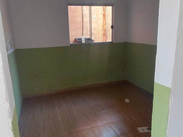 Casa para Venda em Brasília - 3