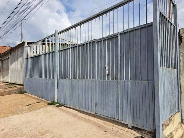 #1572 - Casa para Venda em Ceilandia - DF