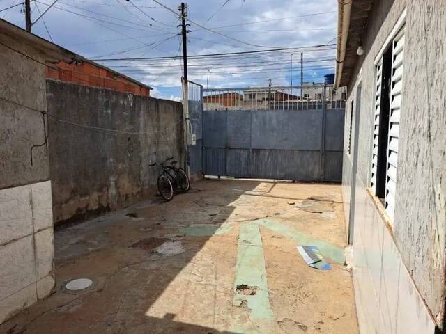 #1572 - Casa para Venda em Ceilandia - DF