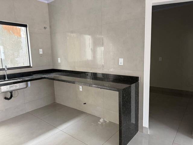 Casa para Venda em Brasília - 3