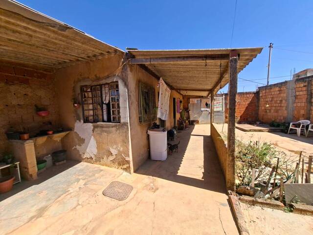 #1607 - Casa para Venda em Brasília - DF