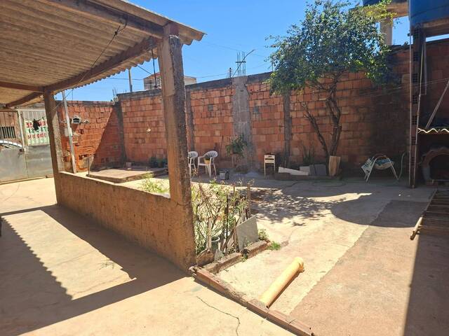 Casa para Venda em Brasília - 4